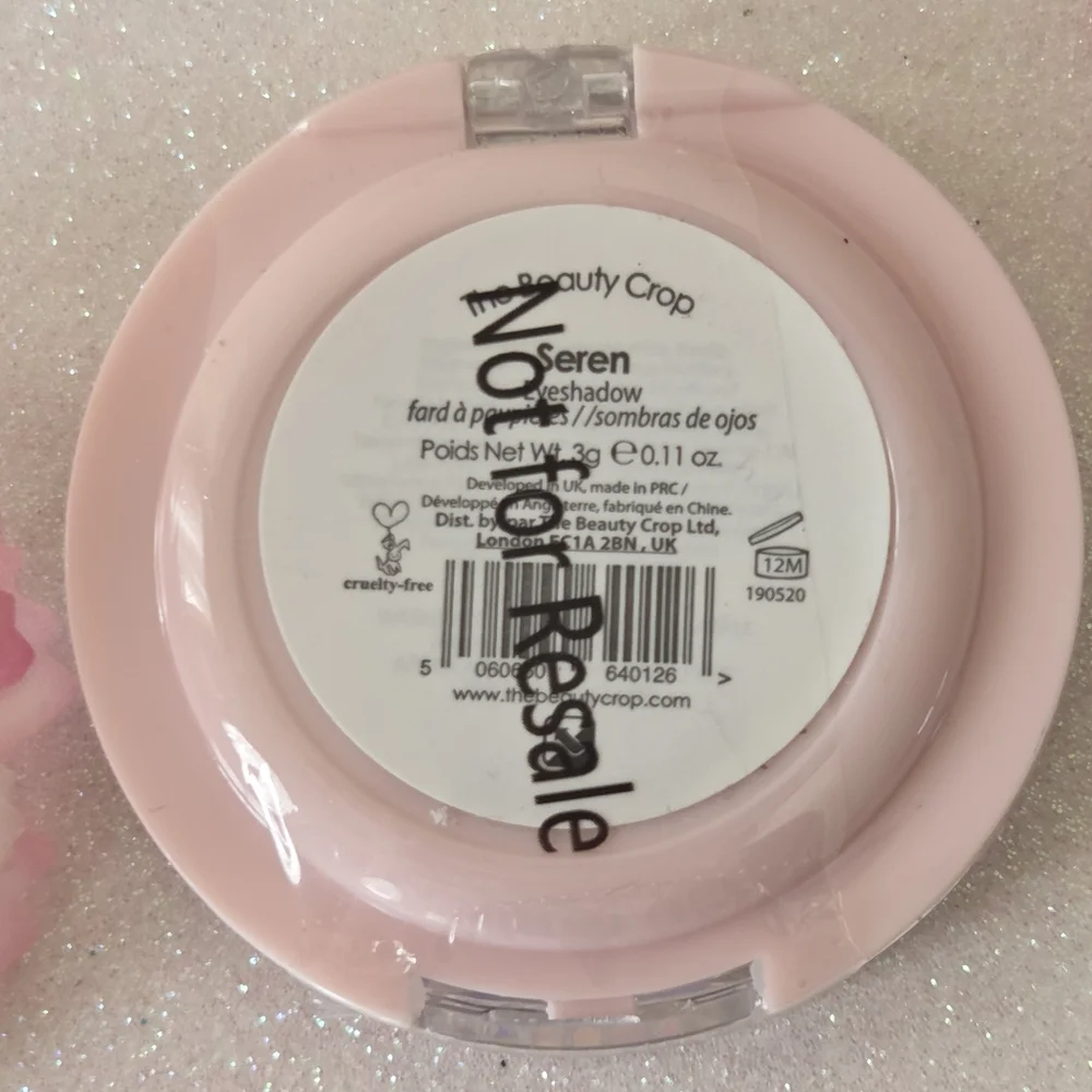 SEREN ✨️ The Beauty Crop Eyeshadow NWT